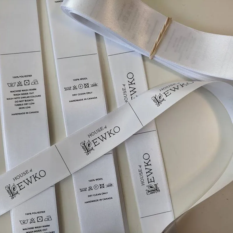 300 втачные атласное шелковое Костюмы этикетки тканые края уход пользовательские