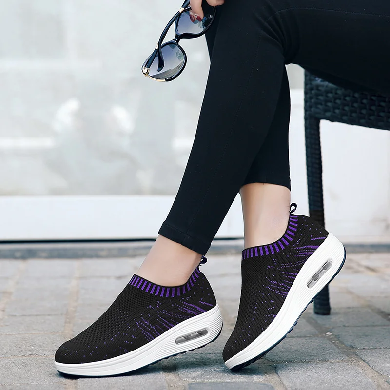 

Spring 2019 new mesh rocking shoes thick soled women's shoes comfortable and breathable Lefu shoes cover feet lazy shoes