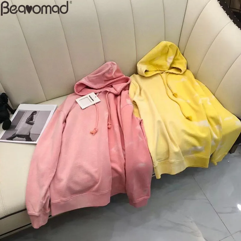 

Bearomad Brand Woman Autumn Yellow Pink Loose Casual Pullovers Wei Shirt Drawstring Hooded Geometric Pattern Print Female Tops