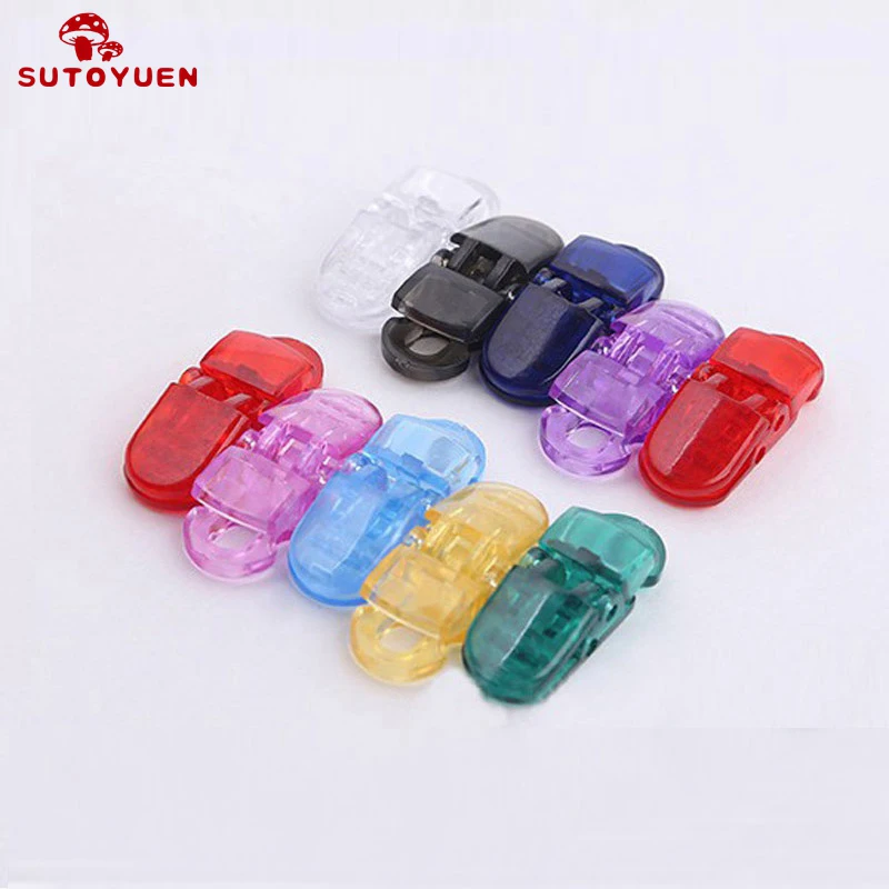 Sutoyuen 2019 New Arrival 500pcs 5mm Transparent Plastic Pacifier Clips Attache Sucette Soother Holder For Baby Nipple Chain