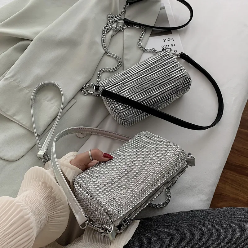 

Bling Diamonds Evening Clutch Bag Women New Korean Soft Pillow Small Tote Handbag Shoulder bags Ladies Dinner Party Clutch Purse