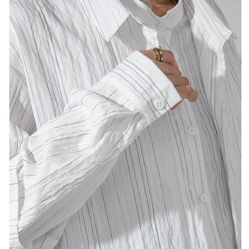 

[EAM] Women Black Striped Irregular Big Size Blouse New Lapel Long Sleeve Loose Fit Shirt Fashion Spring Autumn 2021 1DD6958