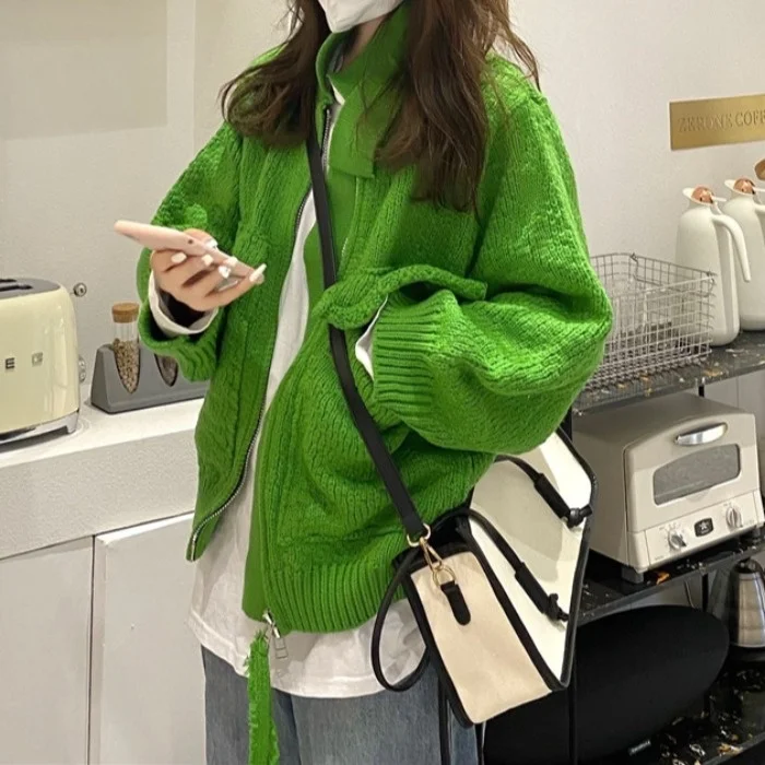 

Корейский свитер с длинным рукавом для ленивых женщин осень-зима 2021 новая утепленная куртка с воротником-стойкой и карманами вязаный карди...