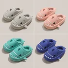 Теплые зимние тапочки для маленьких детей, милая мультяшная хлопковая обувь с акулой, Детские Водонепроницаемые сланцы из ЭВА с меховой подкладкой для девочек и мальчиков