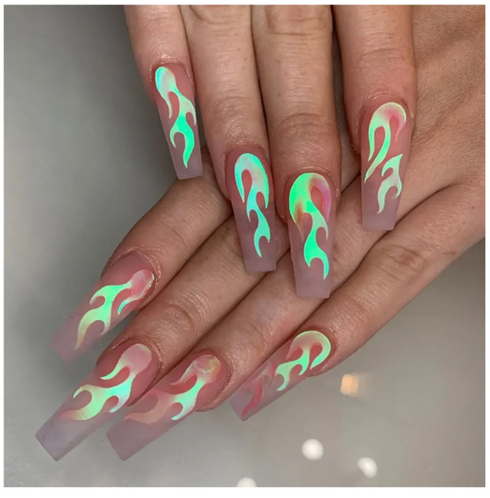 BUKAKI серебро пламя ногтей голографическая Strip16PCS DIY тонкая Лазерная пленка для ногтей стикер красочный 3D дизайн ногтей