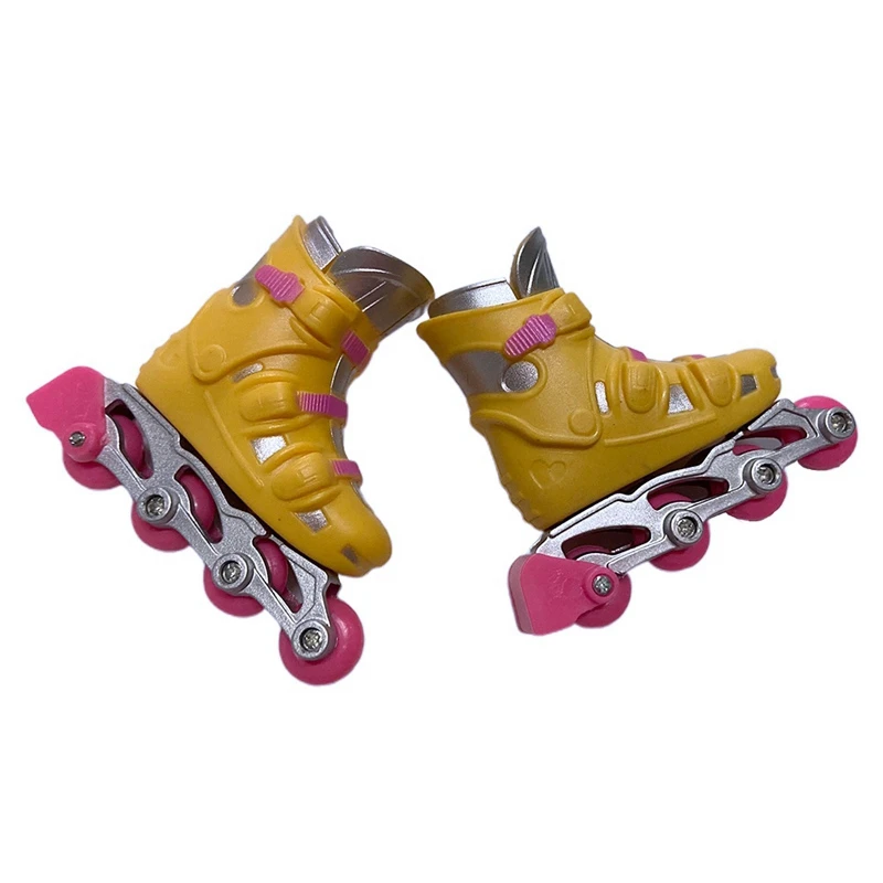 

One Pair ABS Plastic Finger Roller Skates, Sport Games Kids Collectibles Gift, Doll Shoes Accessory Dollhouse Green