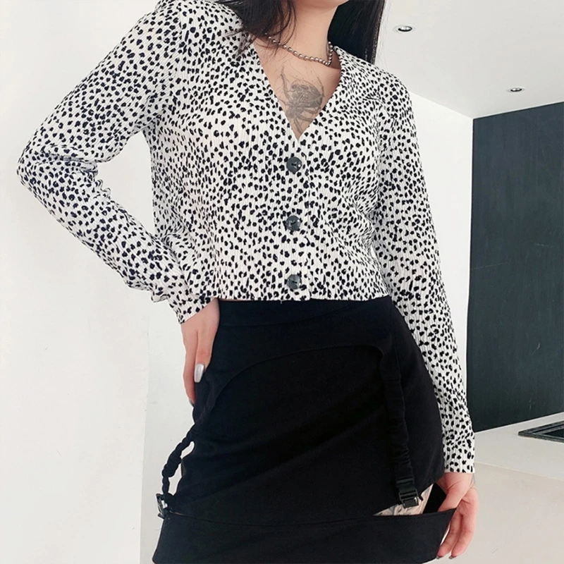 Женский бархатный кардиган в рубчик укороченный топ на пуговицах с длинным