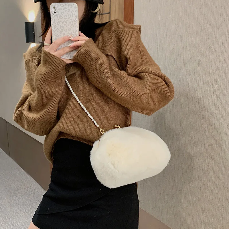 

Soft Fluffy Bags Plush Frame Bags For Women 2021 Pearl Furry Shoulder Bags Solid Fur Luxury Designer Handbag Korean Clutch Bag
