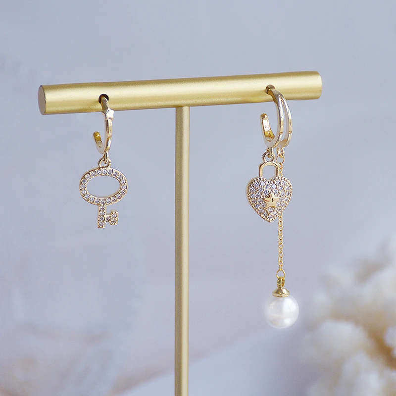 

Korean Hot 14k Real Gold Jewelry Heart Key Lock Earrings for Women Top High Quality AAA Shiny Zirconia S925 Silver Needle Gift