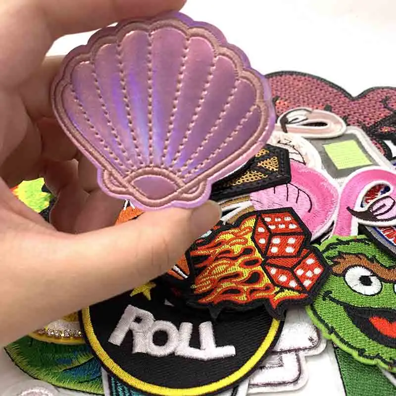 Набор разноцветных нашивок с вышивкой в виде черепа 50 шт.|Заплатки| |