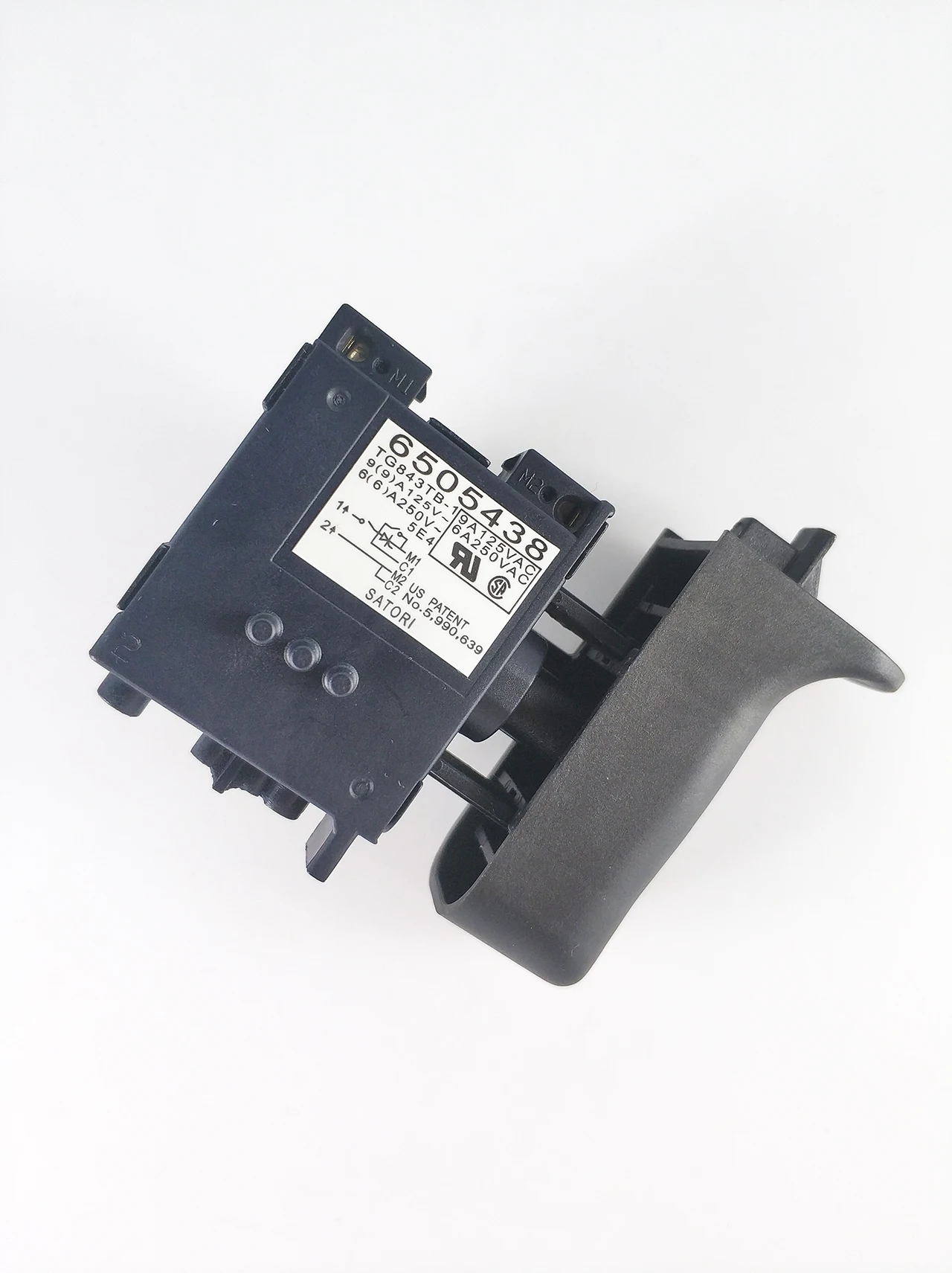 Драйвер электроинструмента переключатель фитинги TG843TB-1 6505438