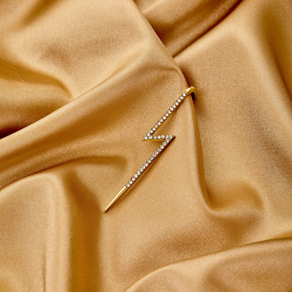 Серьги-гвоздики с иглами для пирсинга женские Длинные украшения гусеничным