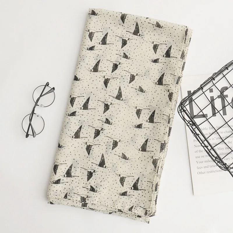 Japanese Point Flying Swallow Printed Cotton and Linen Scarf Travel Sunscreen Shawl Korean Edition Fashion SilK |