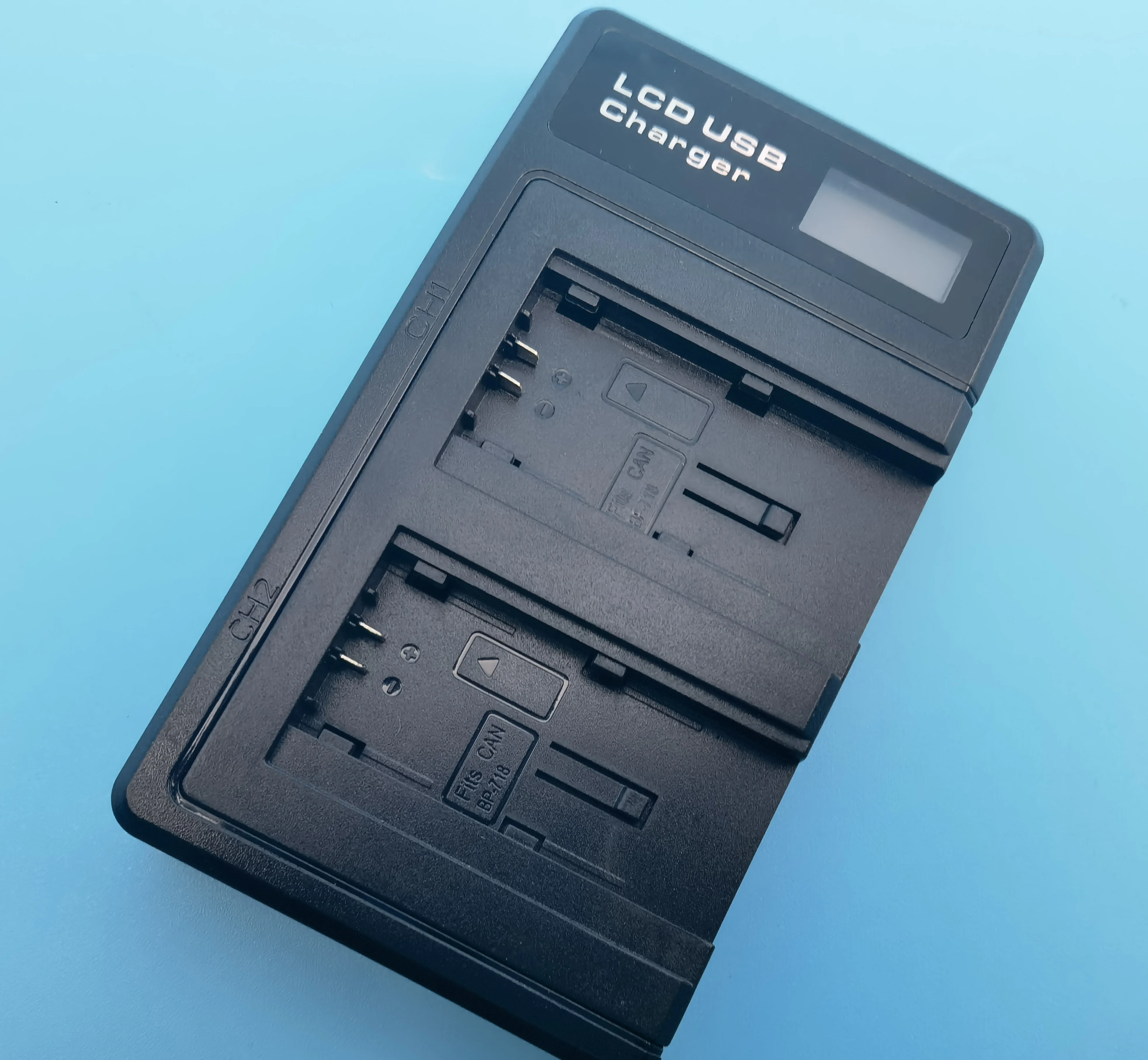 Зарядное устройство USB для фотокамер Canon зарядки аккумуляторов с ЖК-дисплеем BP718