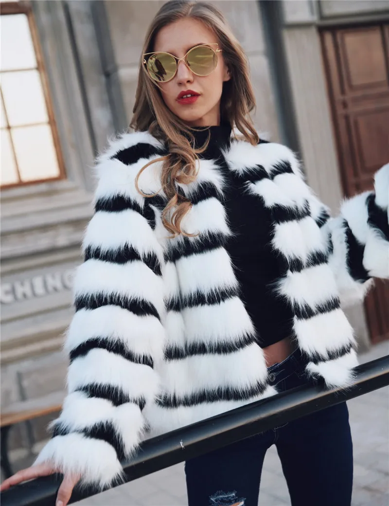 

Donsignet New Winter Faux Fur Jacket Plus Size Overcoat Loose Round Neck Short Mixed Color Coat Woman Fur Coats Winter