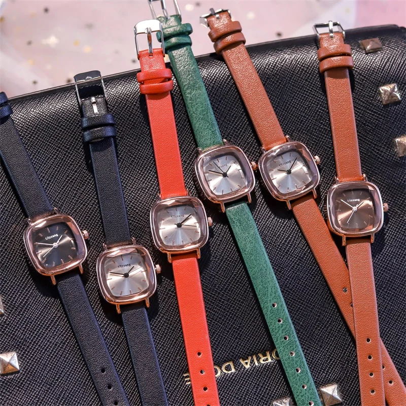 

Luxury Fashion Square Women Watches Ulzzang Brand Simple Dial Ladies Quartz Wristwatches Retro Style Female Green Leather Clock