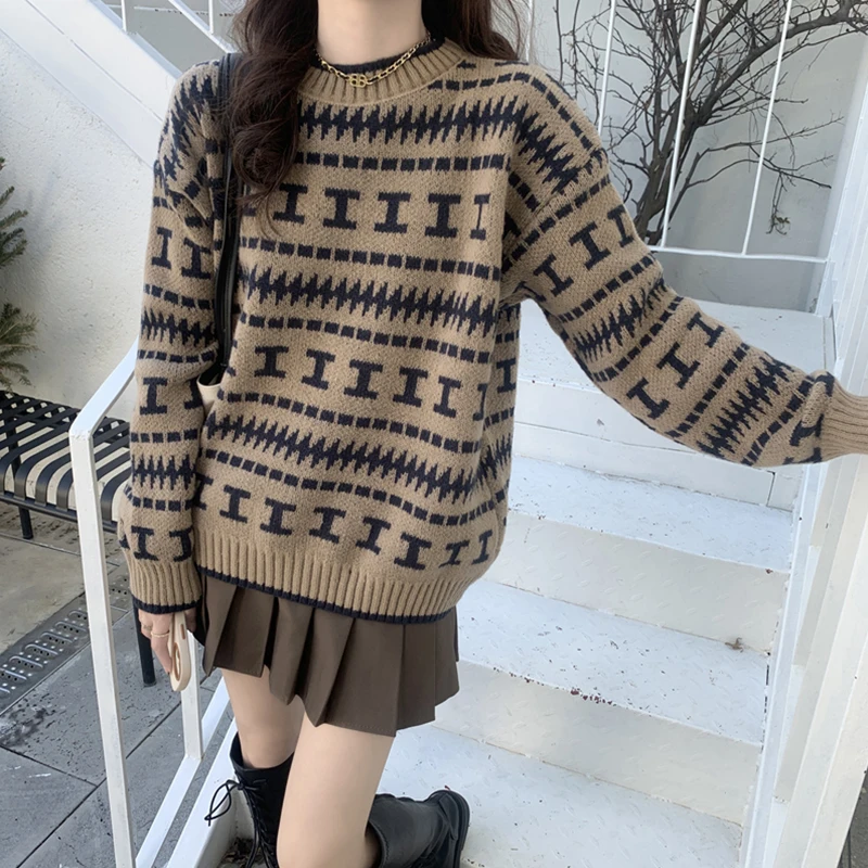 

Korean version of sweater women loose lazy wind fashion thickened knitted coat women in winter and spring