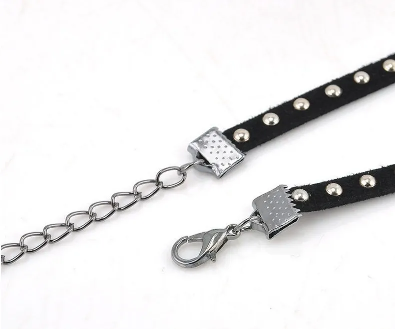 

Amorcome Gothic Women Neck Chain Stud Rivet Black Leather Short Choker Necklace On the Neck Punk Jewelry 2021 Collar for Girl