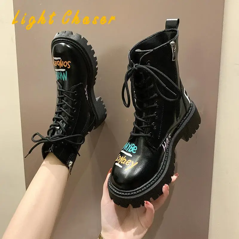 Personality Graffiti Motorcycle Boots Women 2021 Autumn And Winter  Ladies Ankle Boots Thick Bottom Lace-up Ankle Boots Women