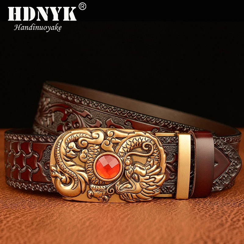 Gemstone Designer Bcukle Tang Grass Pattern Cowskin Belt for Men Fashion Style Genuine Leather Male Belt Business Waistband