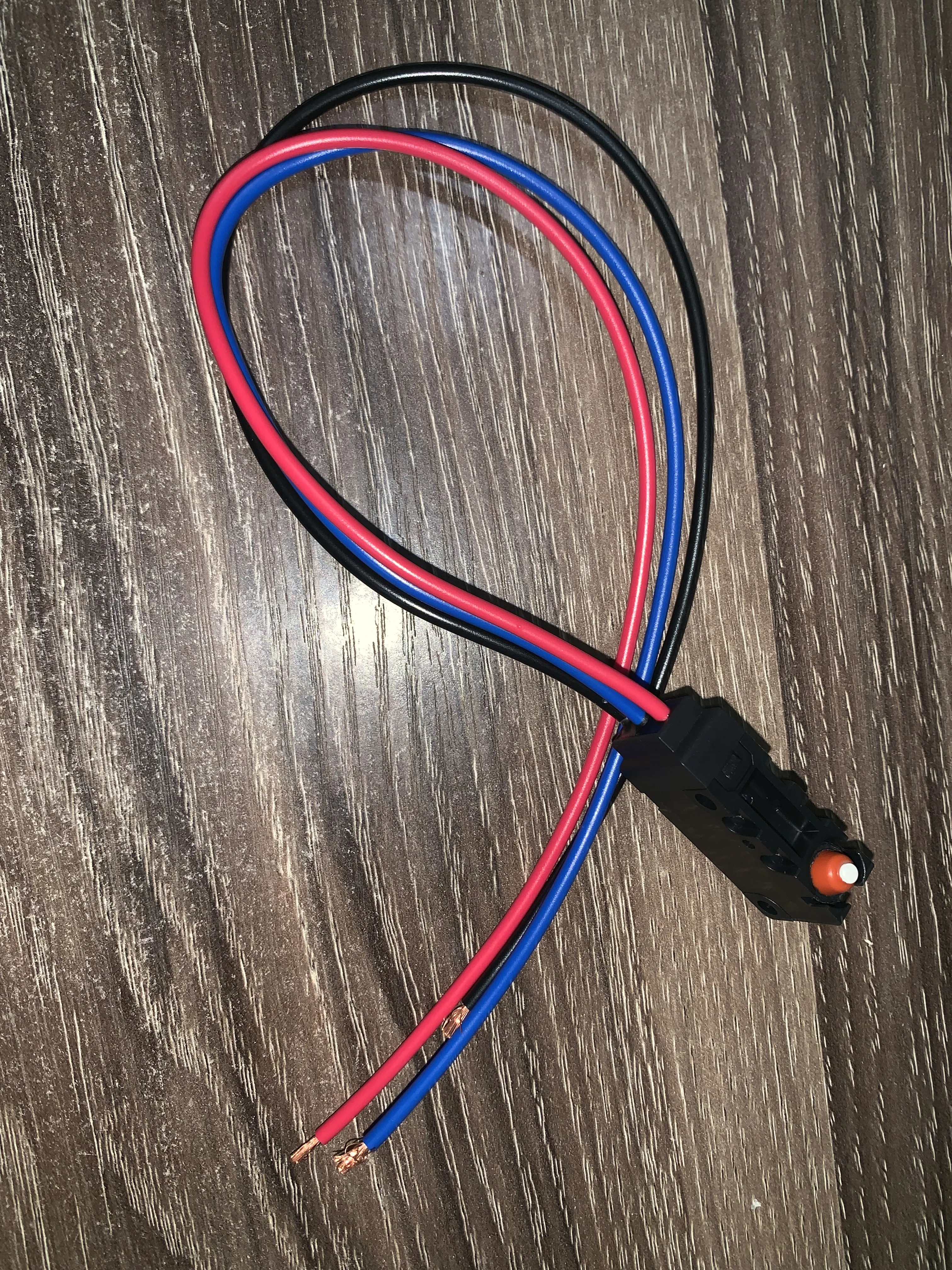 

Оригинальный подлинный микропереключатель Omron D2VW-5-1/D2VW-5-1M/D2VW-5L1-1M