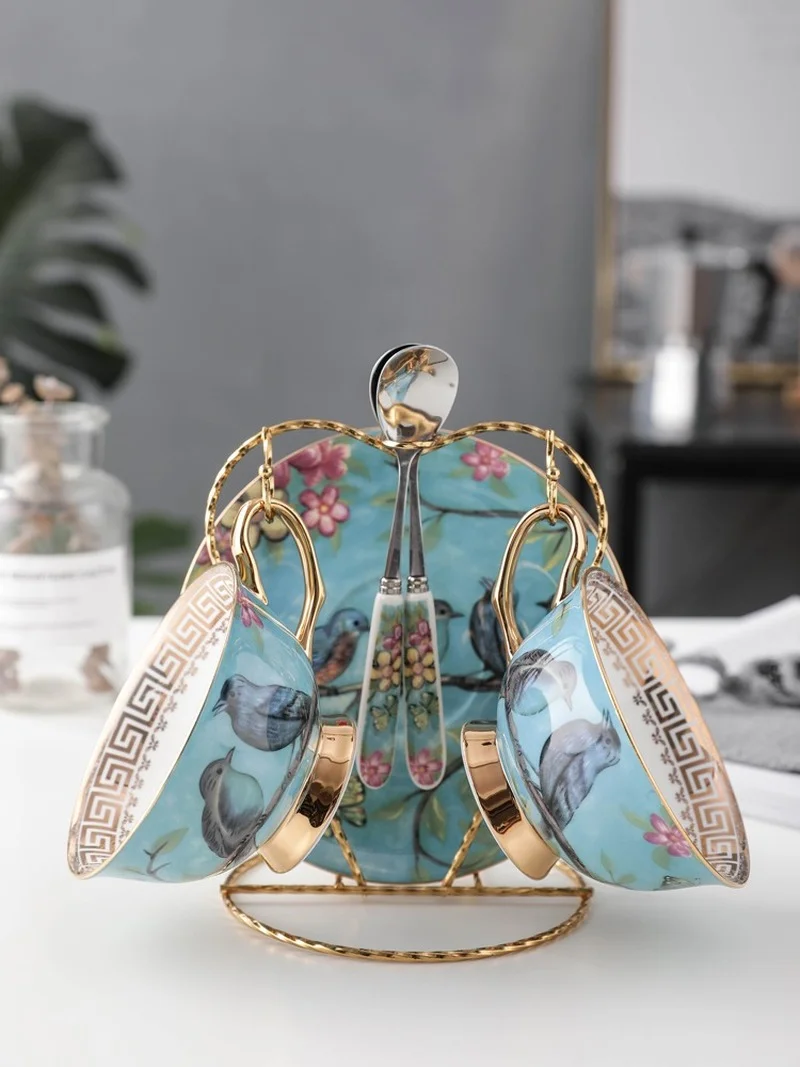 Европейские Роскошные кофейные чашки набор блюдец фарфоровая чайная чашка