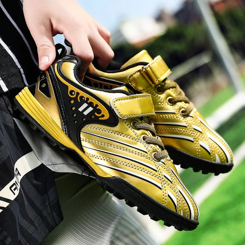 Иностранных студентов детей младшего возраста для мальчиков и девочек Футбол