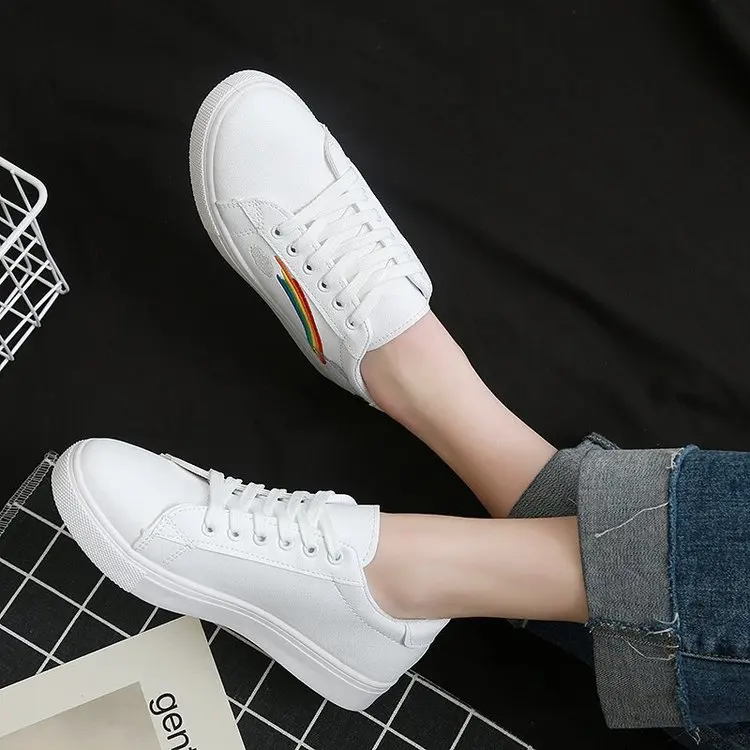

Women's Shoes Lace Up Female Casual Sneaker Leather Low Top Women Shoes 2020 Fashion Flats Woman Shoe Summer White Trainers C53