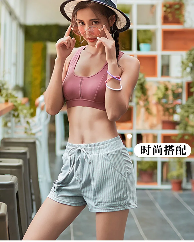 

Double-layer high-elastic casual sports shorts women's inner lining anti-glare fitness quick-drying breathable