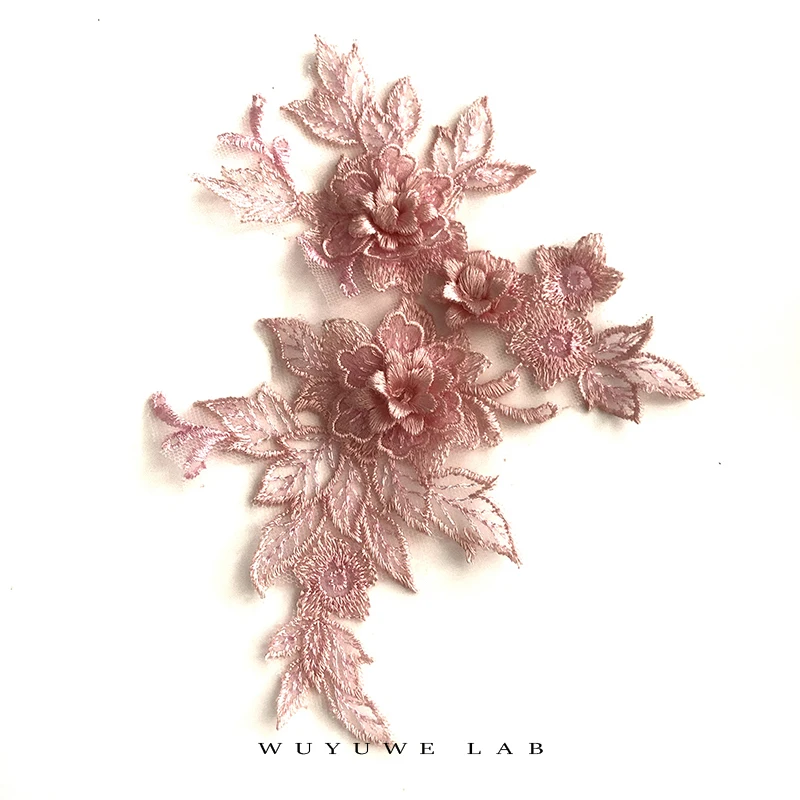 Женское платье с аппликацией Venise белое/сапфировое/черное/золотистое цветочной