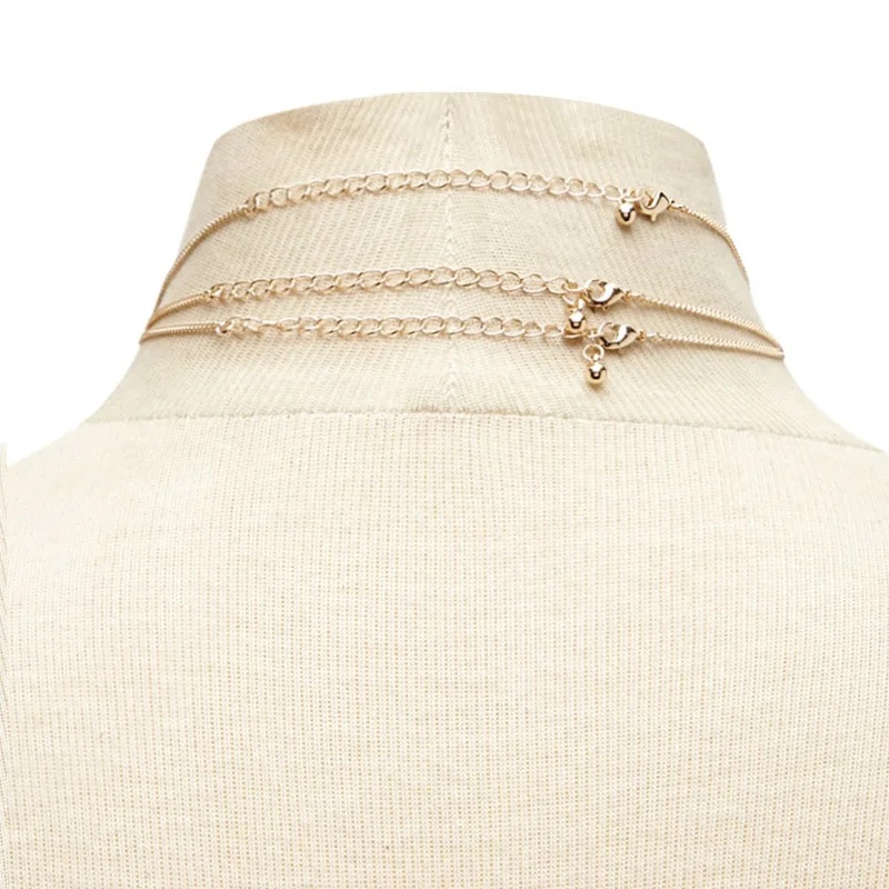 Золотое колье треугольной цепи многослойное на ключицы круглое металлическое