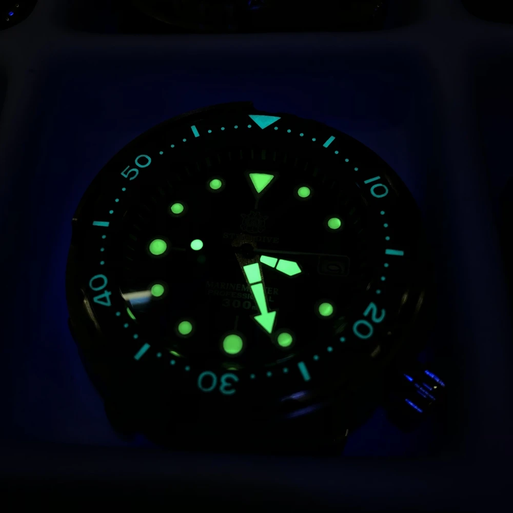 steeldive luxury brand hot selling 47 5mm stainless steel case 30atm waterproof nh35 automatic sports man dive watch gift free global shipping