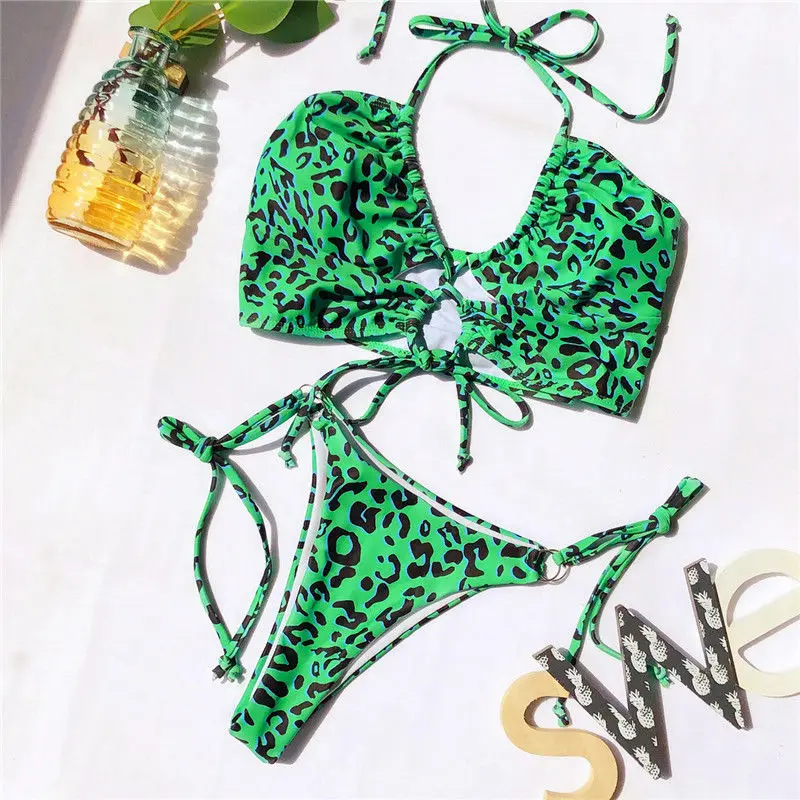 

2021 new beach swimsuit European and American popular bikini solid color split swimsuit women's leopard print neck