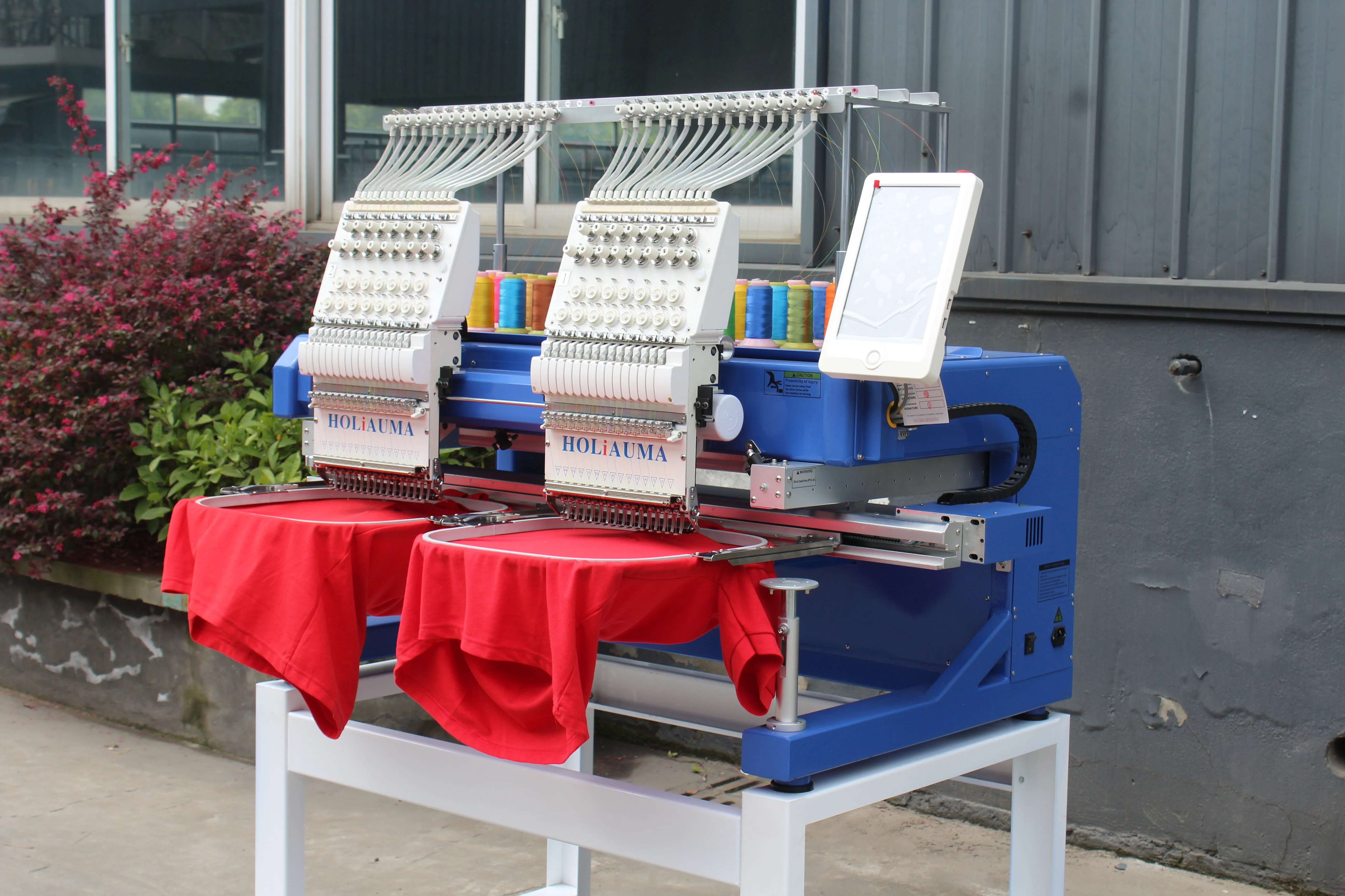 Китай завод для нового типа с 10 &quotсенсорным экраном 2 головы вышивка машина