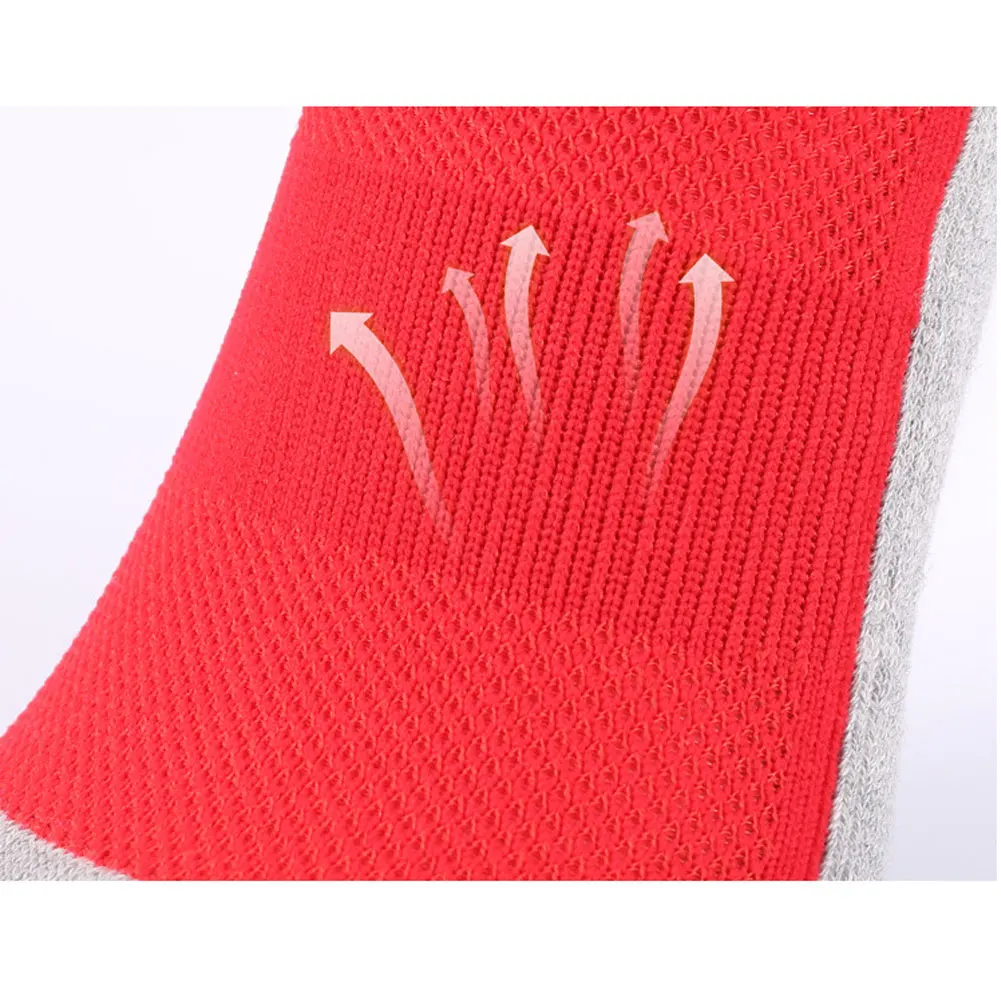 

Non Slip Hospital Socks Anti Skid Slipper Football Socks with Grips for Adults Men Women Elderly