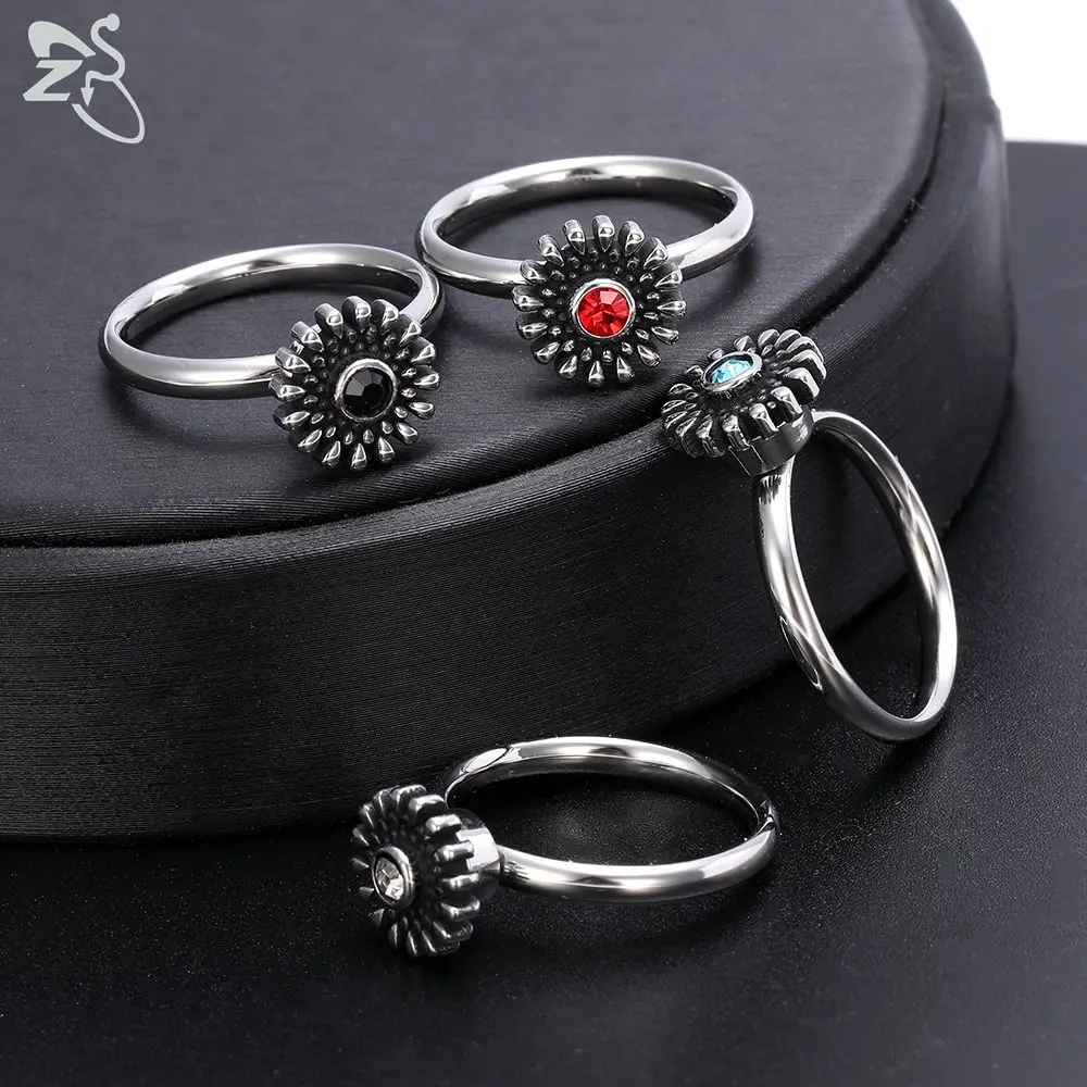 

ZS Gothic Punk Ring For Women Men Stainless Steel Rings Crystal Rotatable Flower Shape Ring Vintage Retro Jewelry Accessories