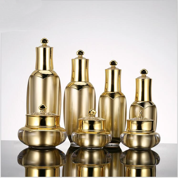 80 мл золотая акриловая бутылка в форме короны для