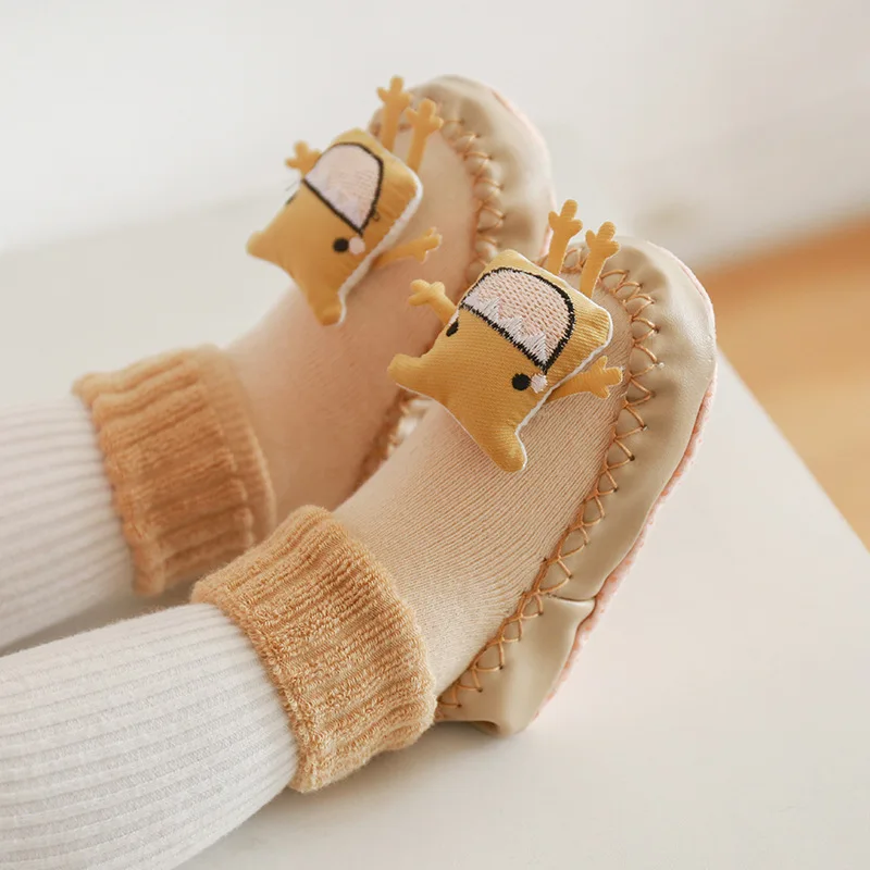 

2020 новые носки из чесаного хлопка с героями мультфильмов милые детские носки с рисунком медведя для первых шагов, зимние детские носки для м...