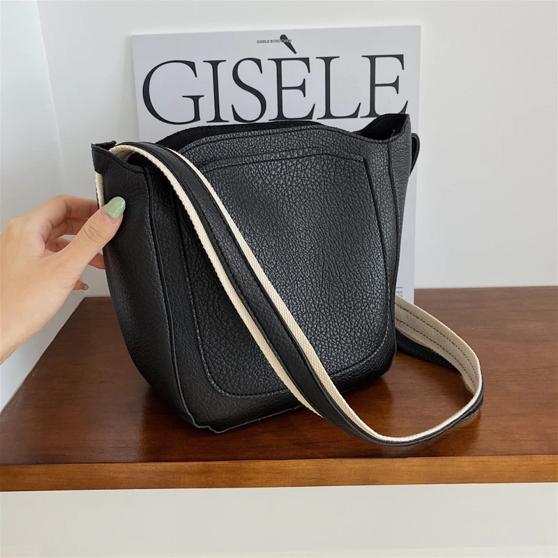 

Black PU Leather Crossbody Bags for Women 2021 Luxury Handbags Women Bags Designer Brand Trending Bucket Shoulder Bag Sac A Main
