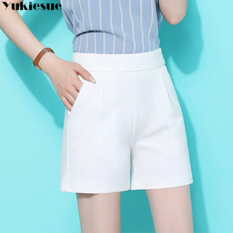 Шорты женские с завышенной талией офисные короткие джинсовые штаны белые черные