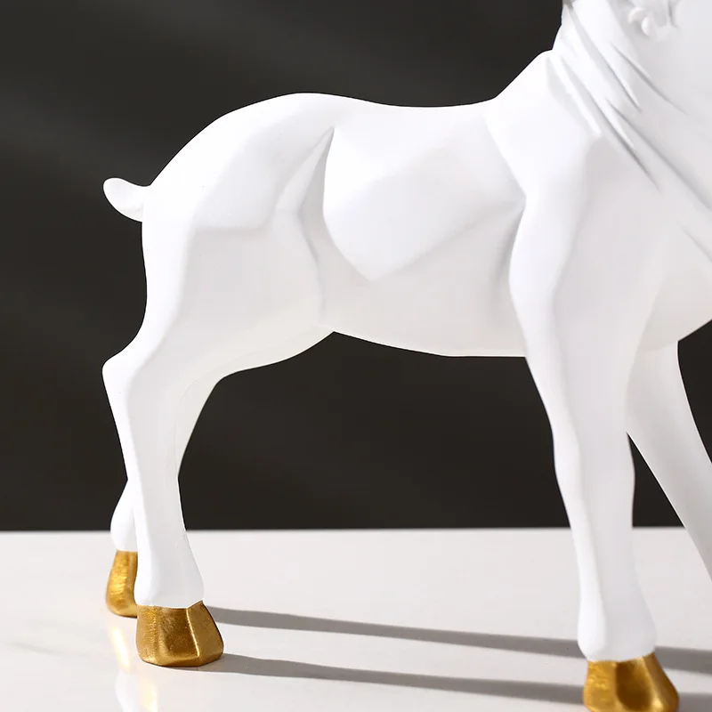 

2Pcs/Set Creative Decoration Goat Gift TV Wine Cabinet Entrance Living Room Simple Room Home Furnishing Crafts Gift