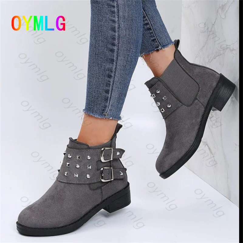 

Plus size women's shoes autumn and winter 2021 new belt buckle rivet mid-tube boots thick heel Martin boots platform shoes boots