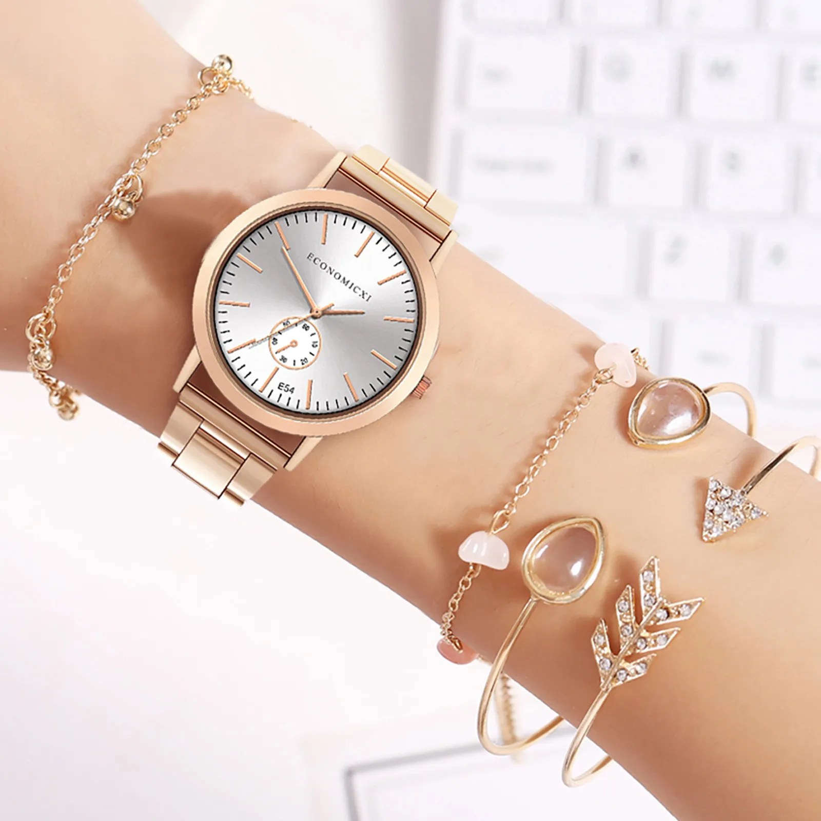 Женские модные часы на каждый день с трендовые Популярные Кварцевые роскошный