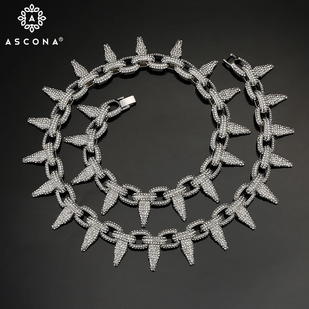 

Luxury Iced Out Hip Hop Spiked Choker Cuban Link Chains Necklace Man Women Bling Full Rhinestone Goth Hiphop Rock Rapper Jewelry