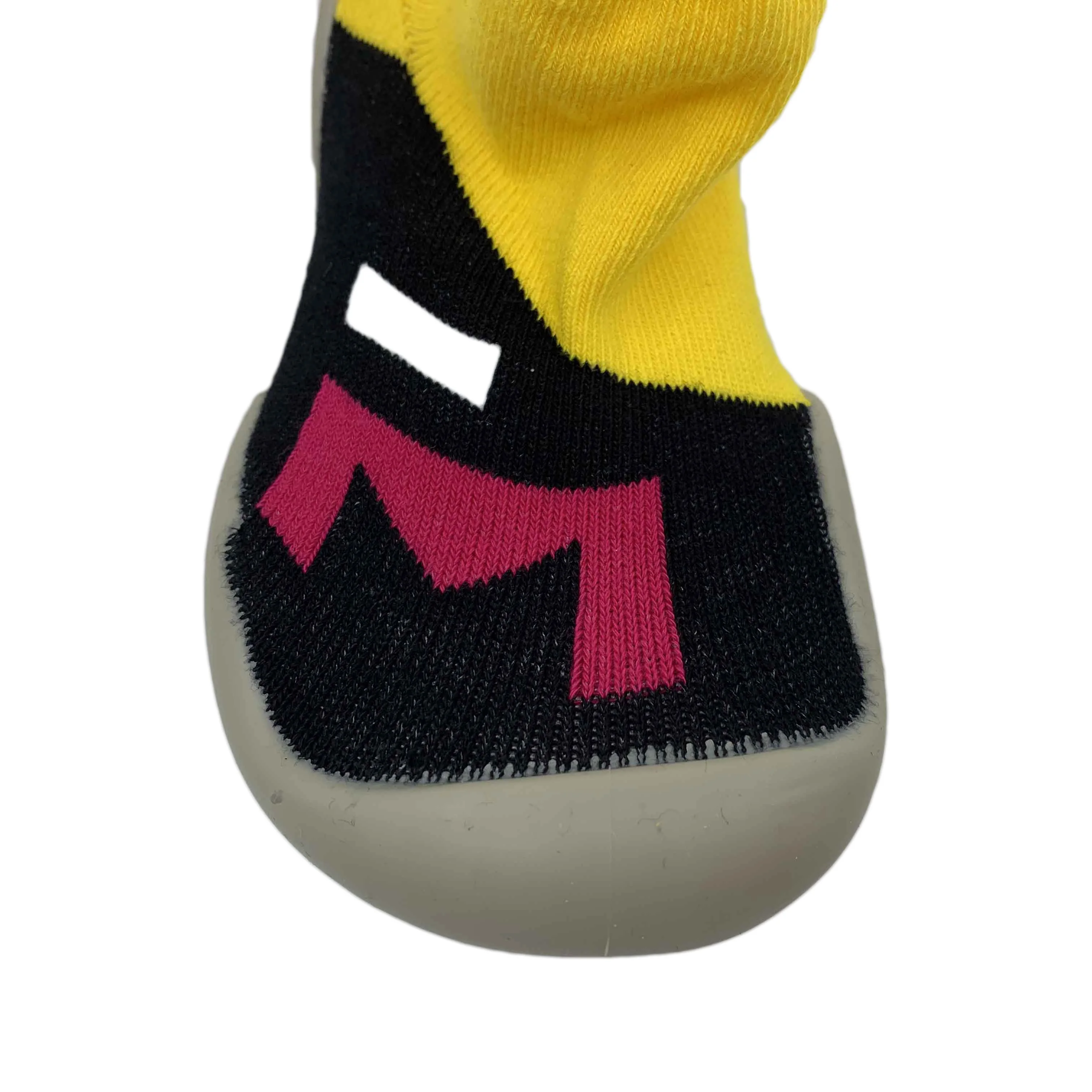 

Children Knitted Non Slip Shoes Boys Girls Walking Shoes With Cartoon Baby Soft Sole Flat Sneakers