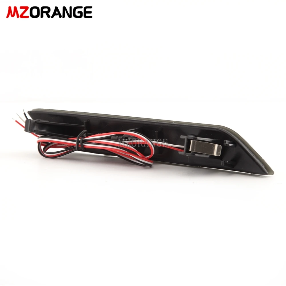 

2 PCS LED Rear Bumper Reflector Light For Honda Civic 2014 2015 2016 For Honda CRIDER Car Driving Rear Brake Bumper Tail Light