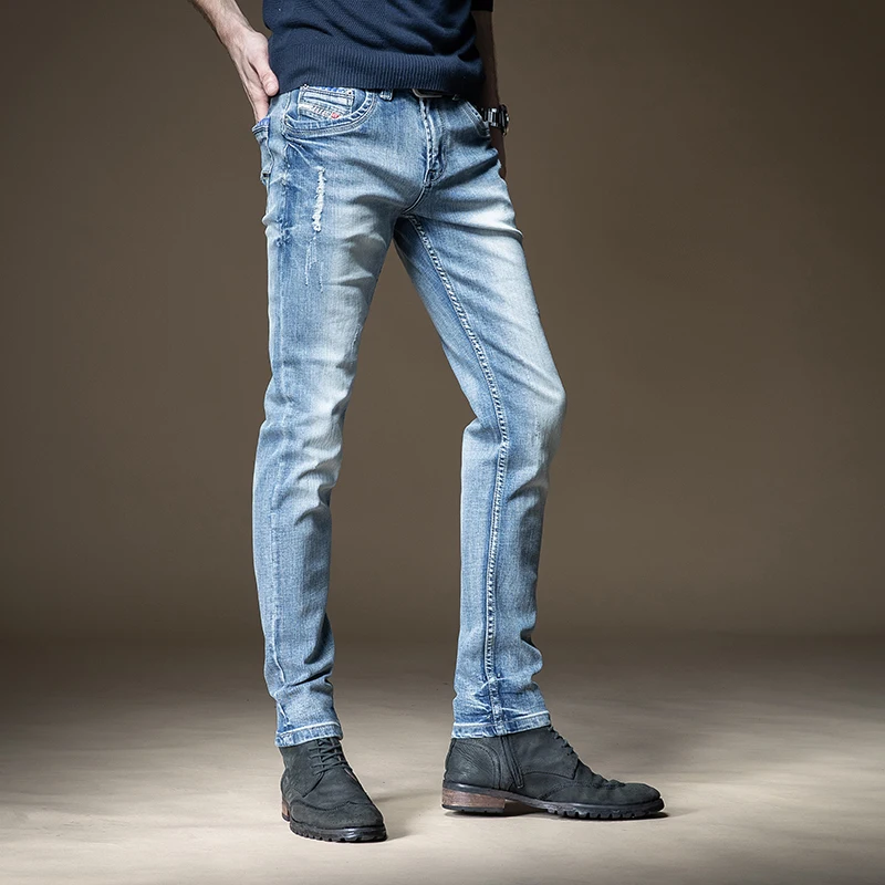 

Мужские классические джинсы в стиле кэжуал, светло-голубые классические прямые брюки, винтажные потертые джинсовые брюки для осени
