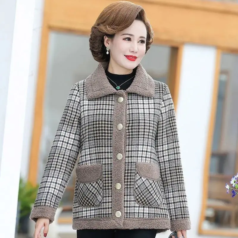Women's Winter New Plus Velvet Thickening Loose Temperament Mother Sheep Lamb Jacket