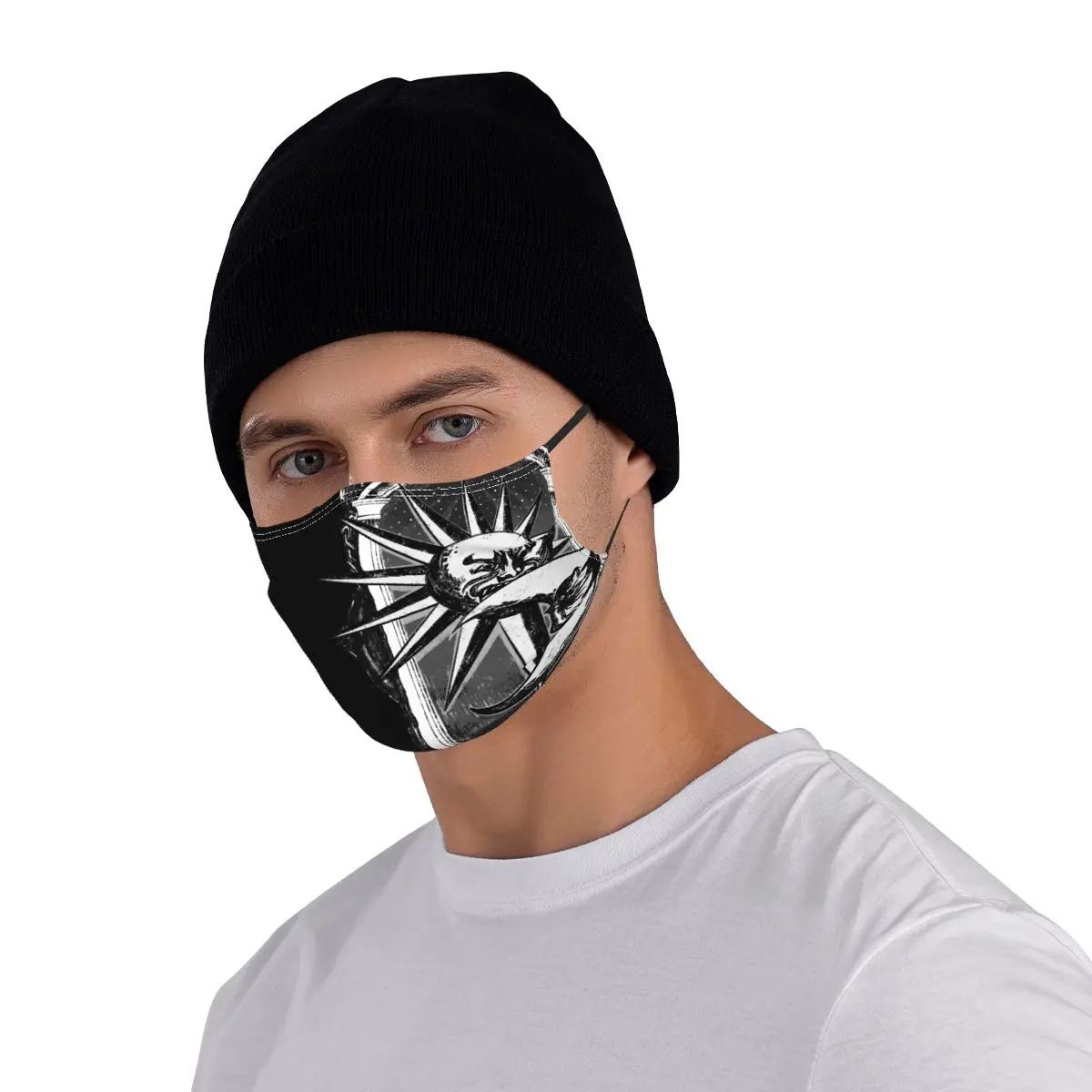 Рисунок 2 - Модная оригинальная маска Devil