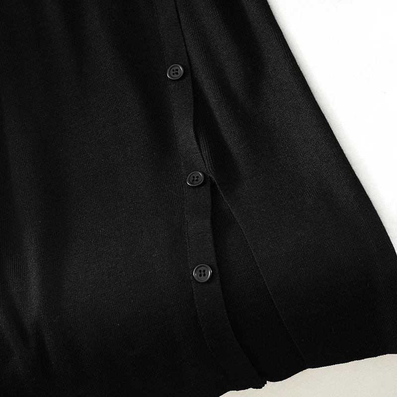 Костюм женский трикотажный из двух предметов черное облегающее платье средней